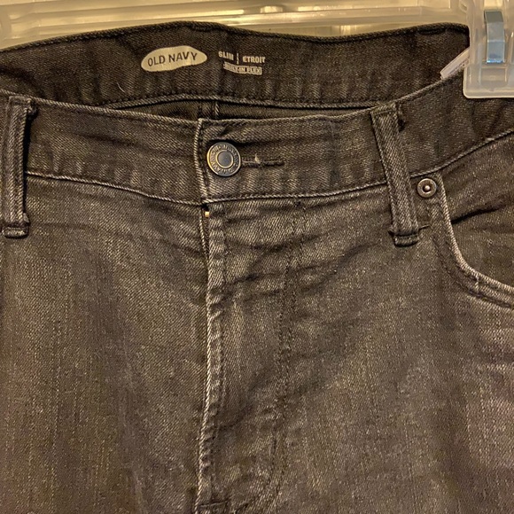 Old navy men’s jeans - Picture 3 of 5